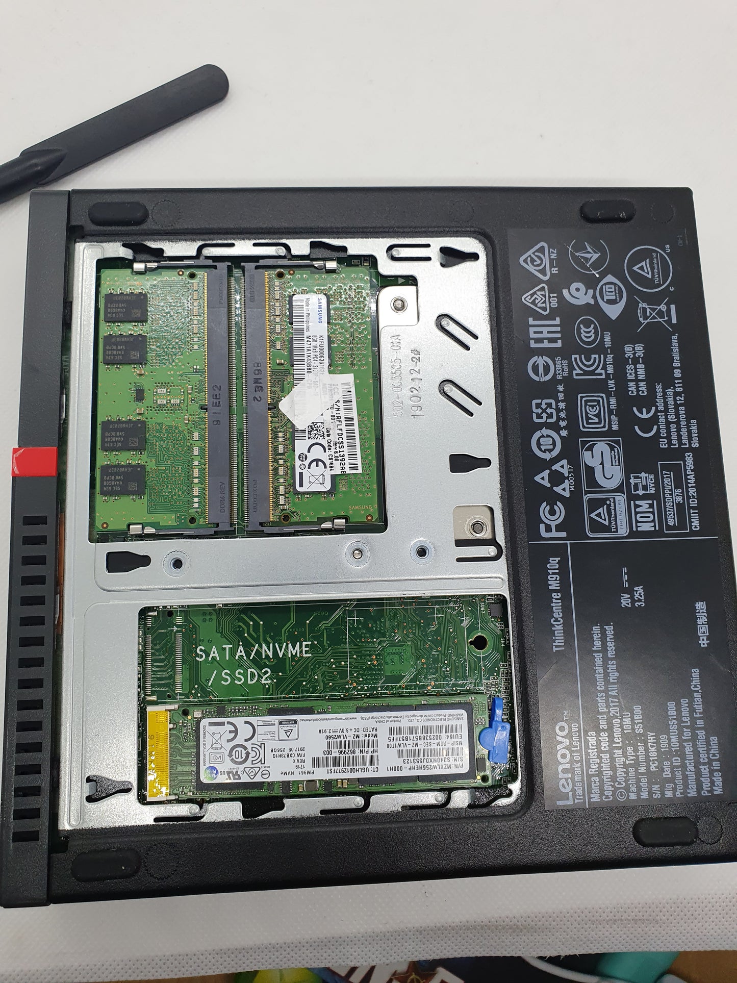 Lenovo ThinkCentre M910q i5 6500T WLAN