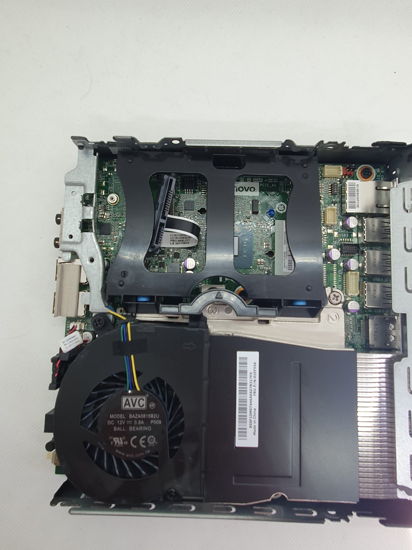 Lenovo ThinkCentre M910q i5 6500T WLAN