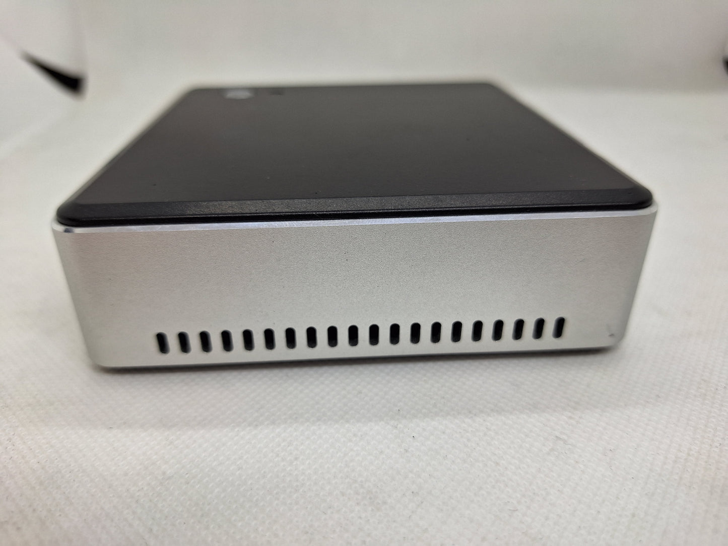 Intel NUC 6i5SYK i5 6260U