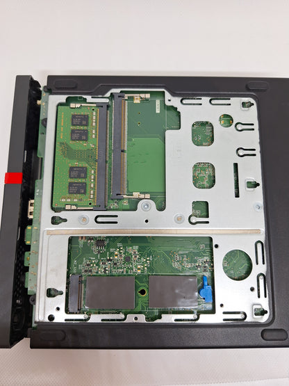 Lenovo M75q AMD Ryzen 5 Pro 3400GE WLAN