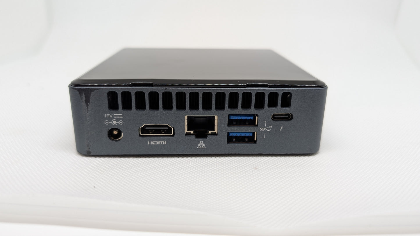 Intel NUC 8i5BEK i5 8259U