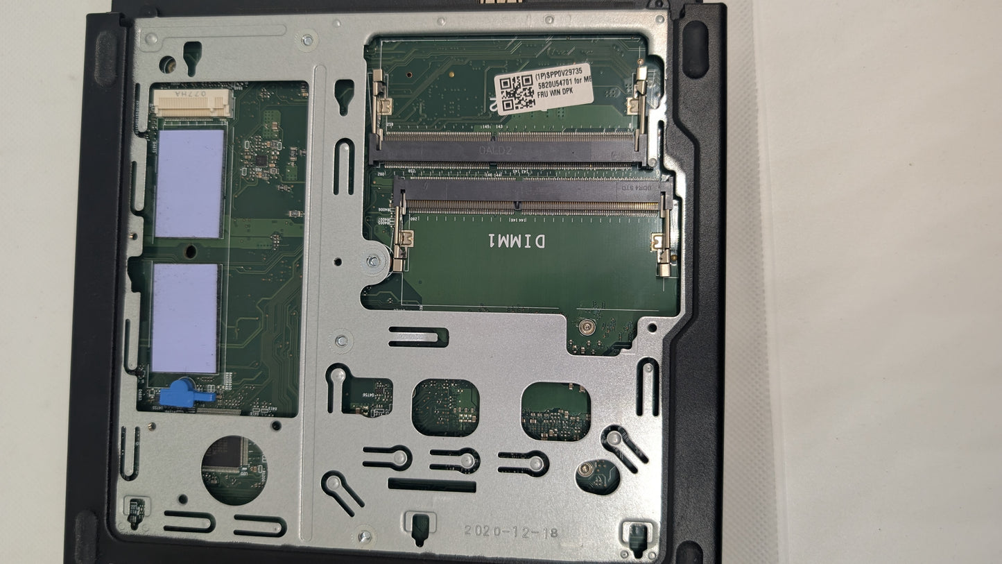 Lenovo M60e i5 1035G1 WLAN